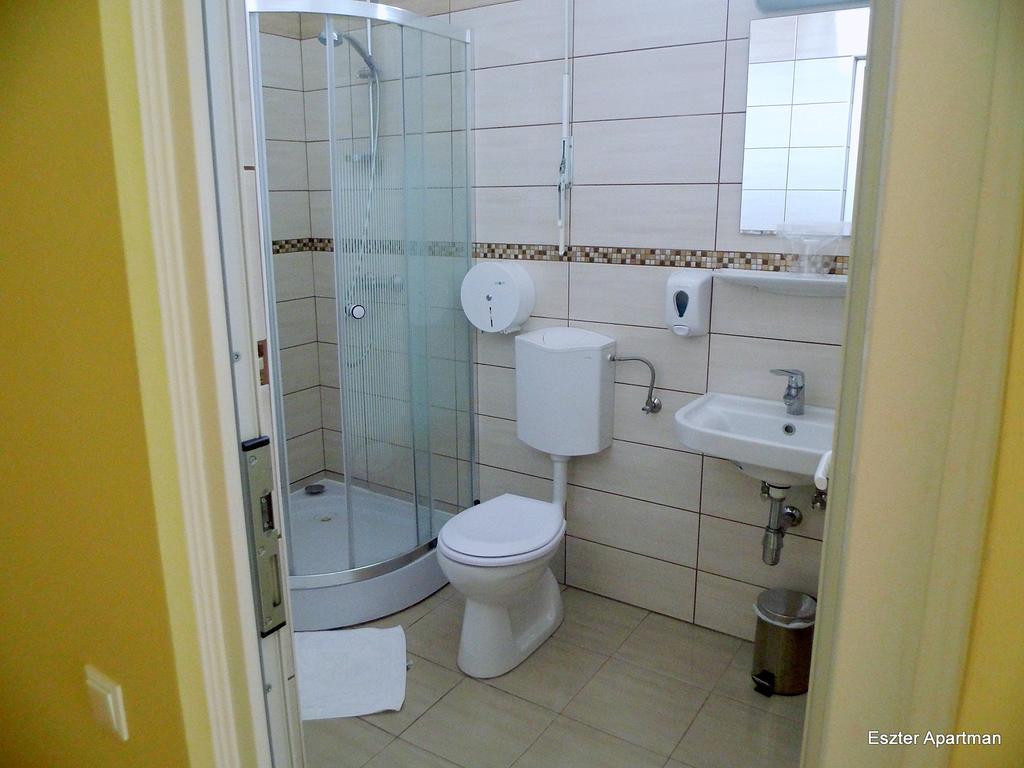 Eszter Apartman Bekescsaba Exterior photo