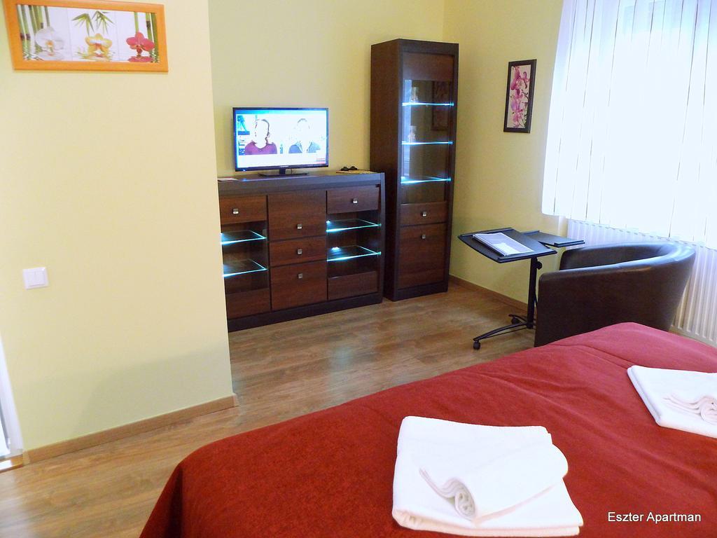 Eszter Apartman Bekescsaba Exterior photo