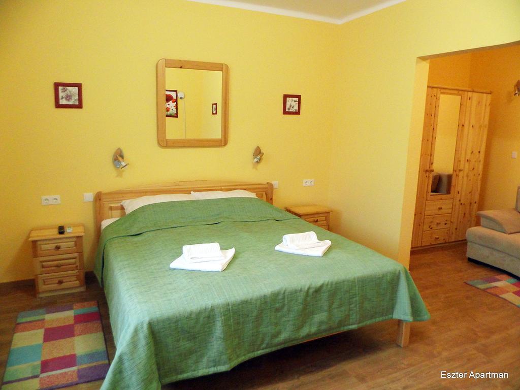 Eszter Apartman Bekescsaba Exterior photo