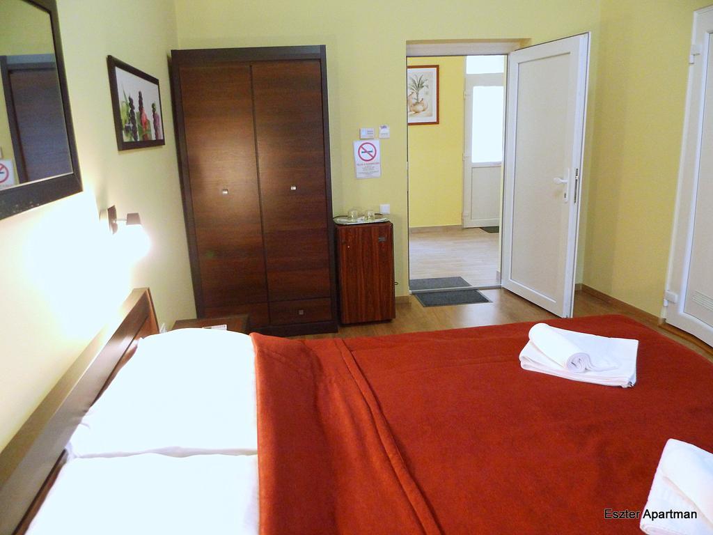 Eszter Apartman Bekescsaba Exterior photo
